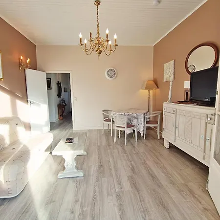 Le Petit Paradis, T3, Wifi, Parking, Veranda Bagnères-de-Luchon Exterior foto